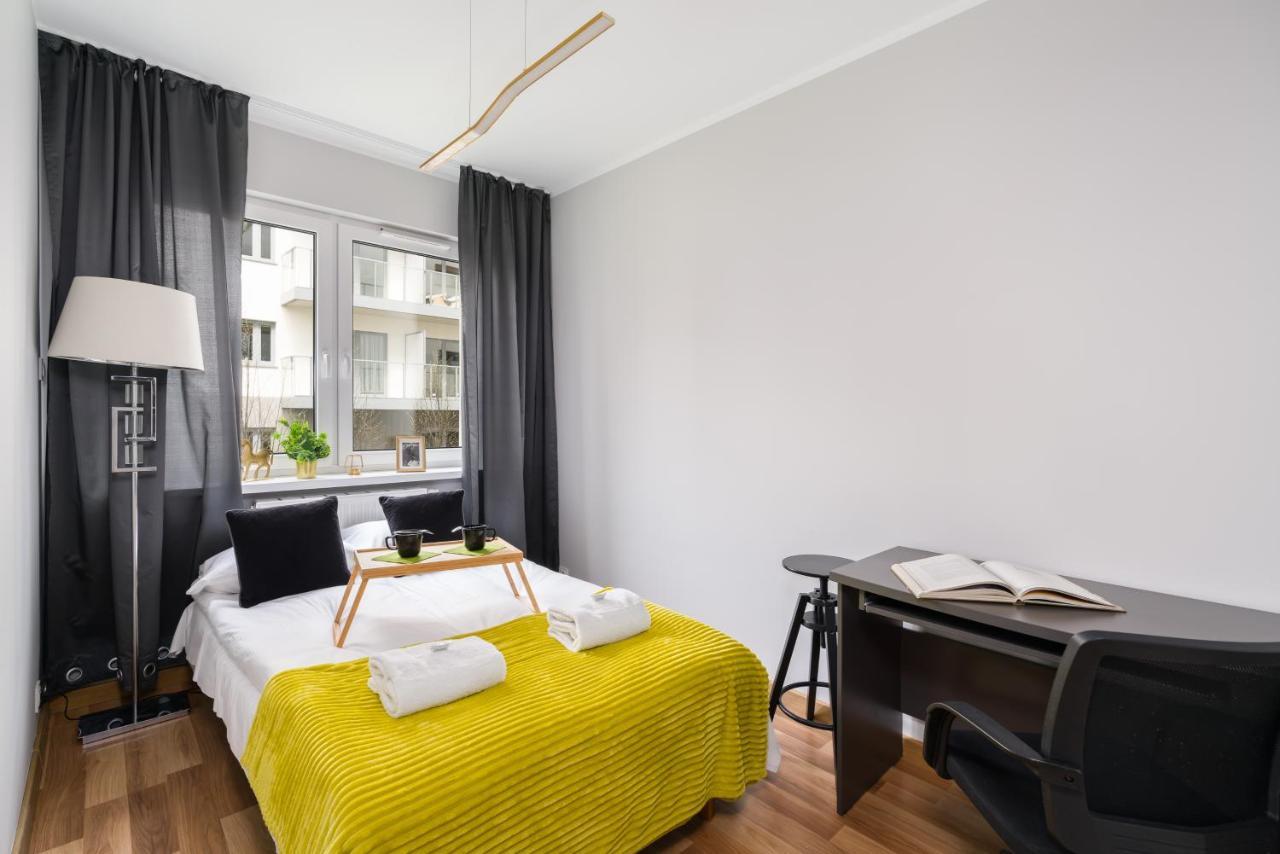 Apartment Różana Poznań by Renters Zewnętrze zdjęcie