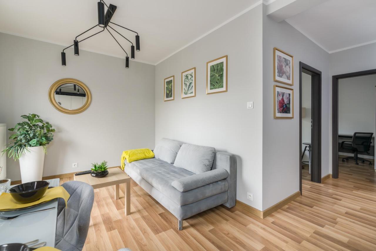 Apartment Różana Poznań by Renters Zewnętrze zdjęcie