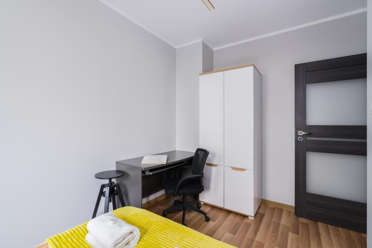 Apartment Różana Poznań by Renters Zewnętrze zdjęcie
