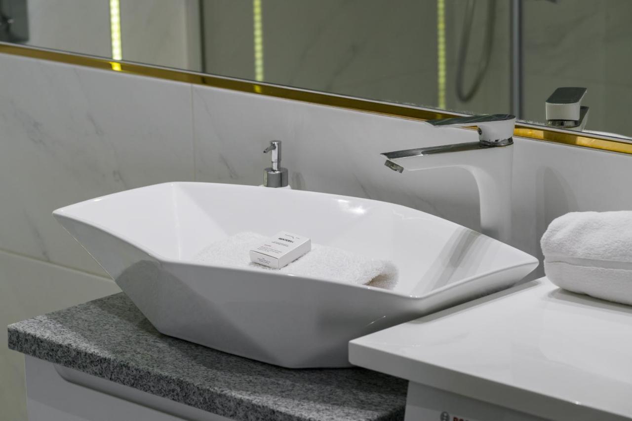 Apartment Różana Poznań by Renters Zewnętrze zdjęcie