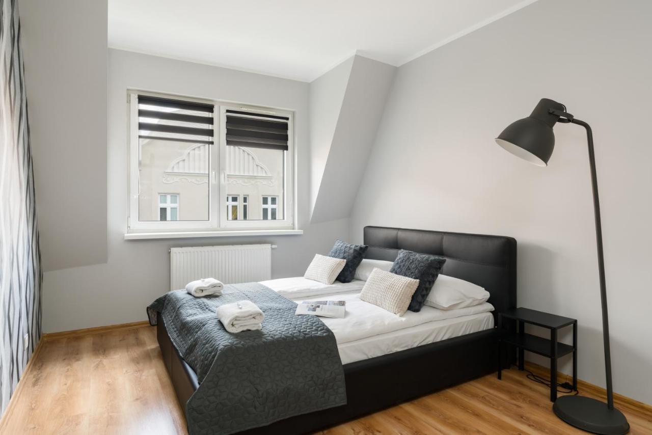 Apartment Różana Poznań by Renters Zewnętrze zdjęcie
