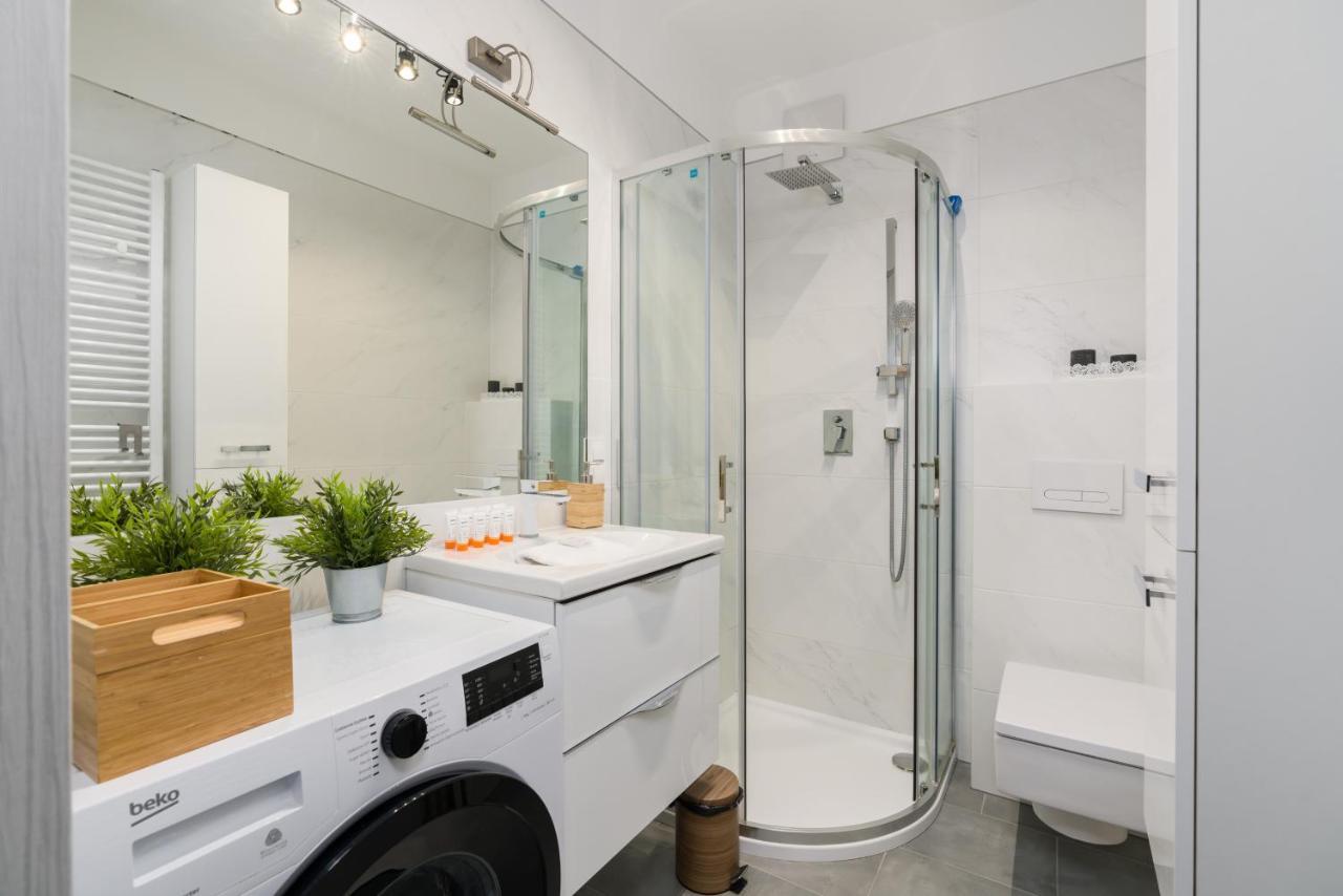 Apartment Różana Poznań by Renters Zewnętrze zdjęcie
